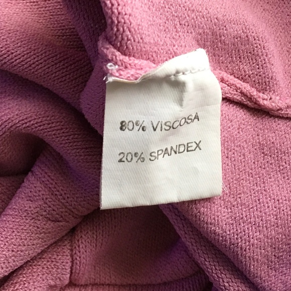 Italian pink sweater by Excellent with lace on the arm cuffs and bottom - Picture 4 of 5